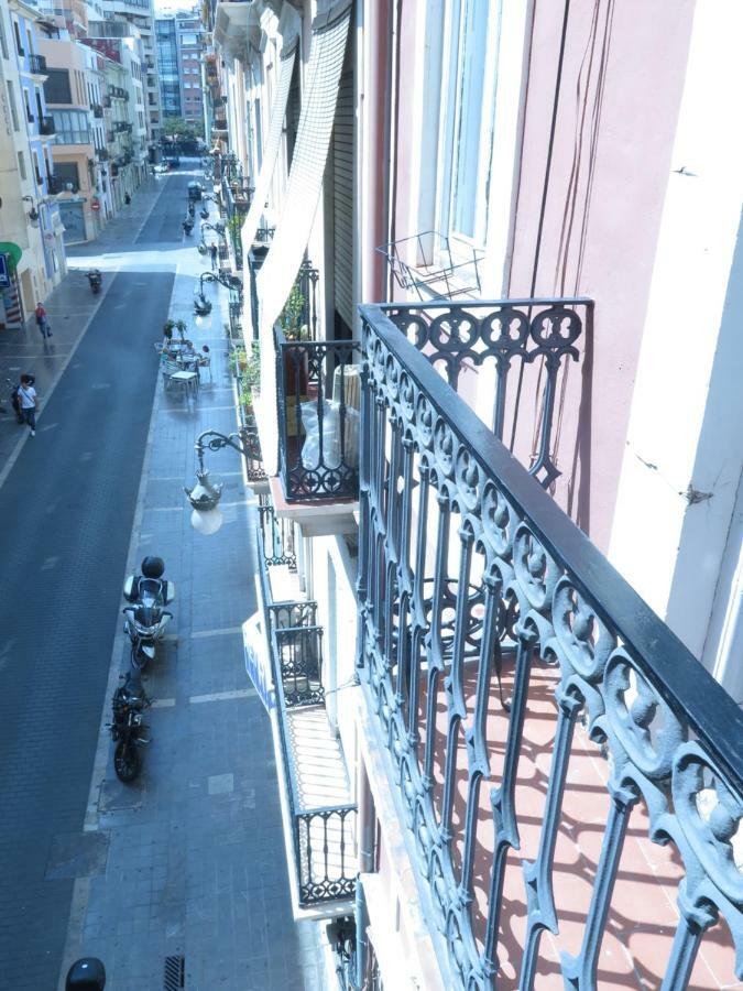 Ferienwohnung La Roqueta Completo En Pleno Centro Valencia Exterior foto